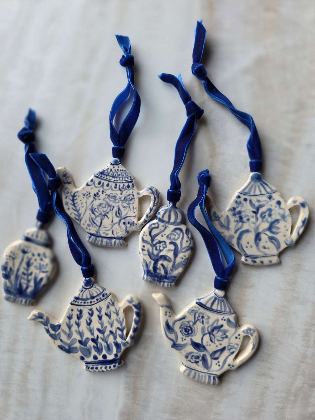 Handmade Chinoiserie Ginger Jar and Teapot Ceramic Ornaments