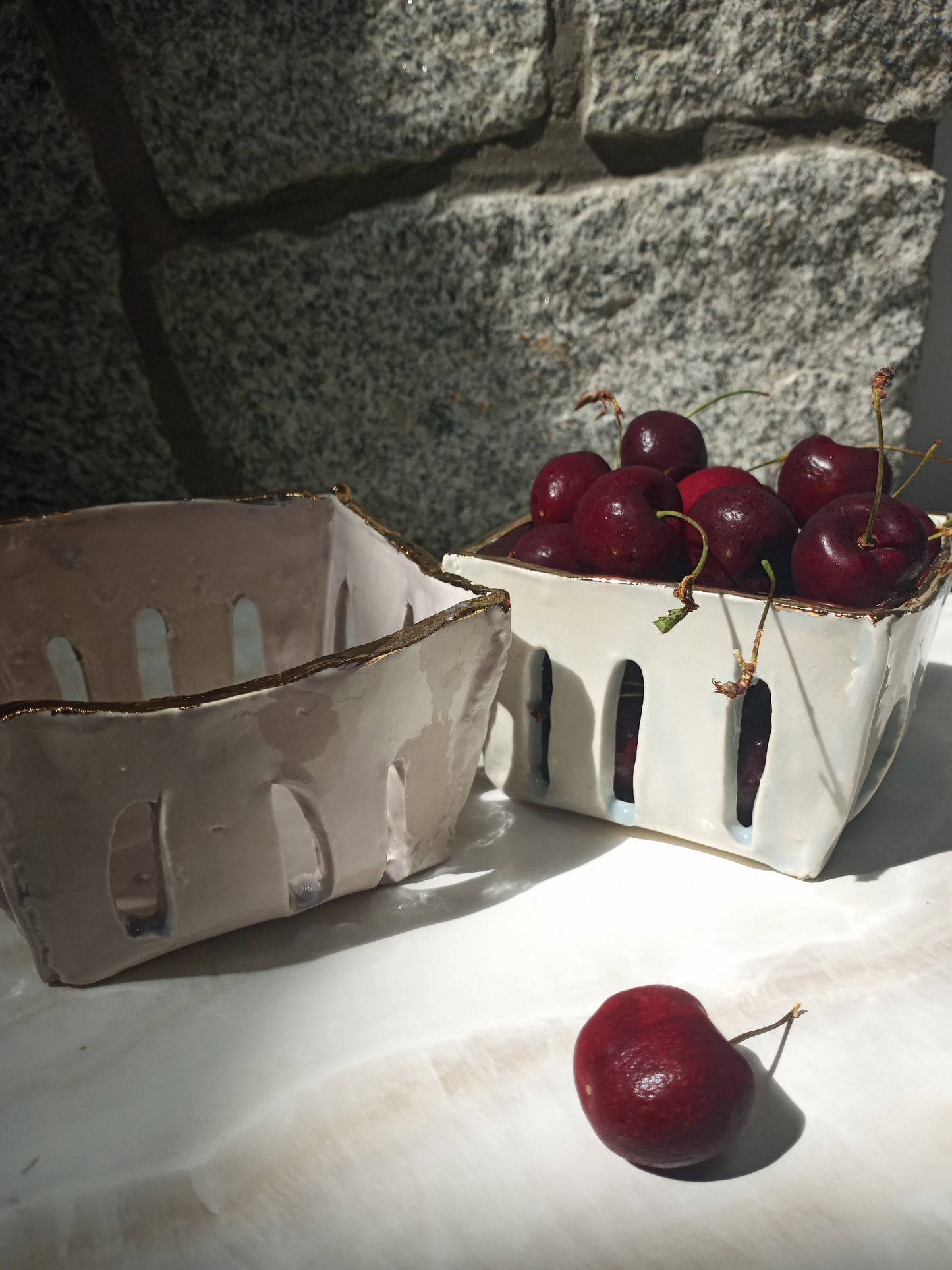 Pint Size Ceramic Berry Baskets / Strainer with 22k Gold Luster